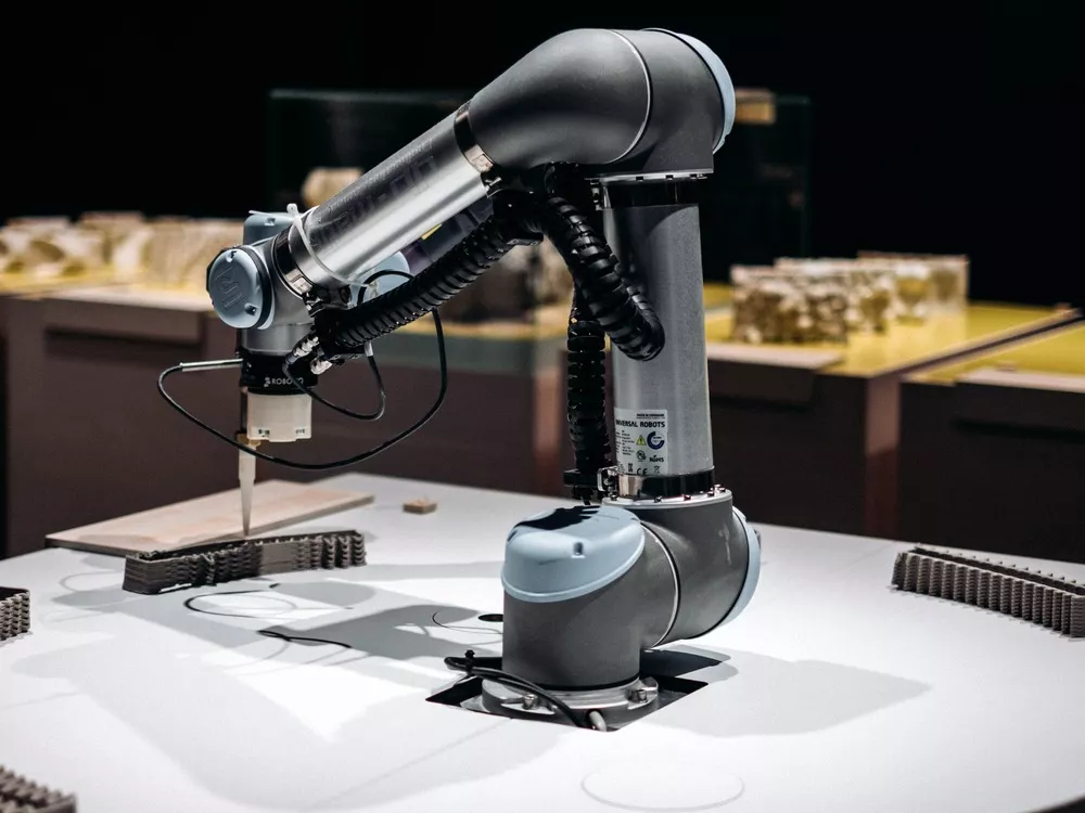 Armes robotiques à fibre de carbone: puissance légère en automatisation