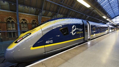 Comment le train en fibre de carbone du Royaume-Uni réalise-t-il une réductio...
